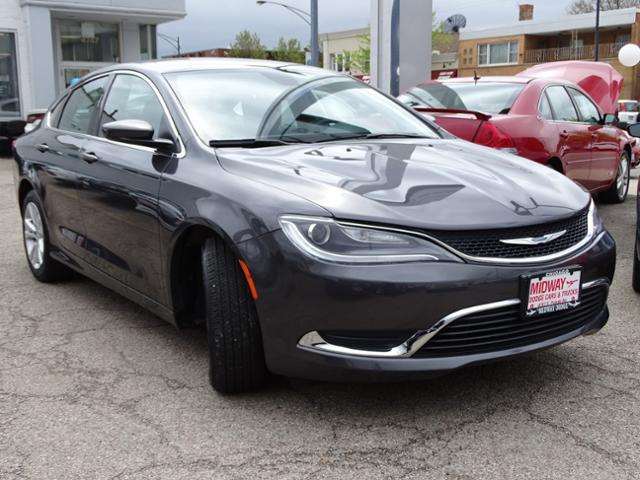 2016 Chrysler 200 Limited 4Dr Sedan